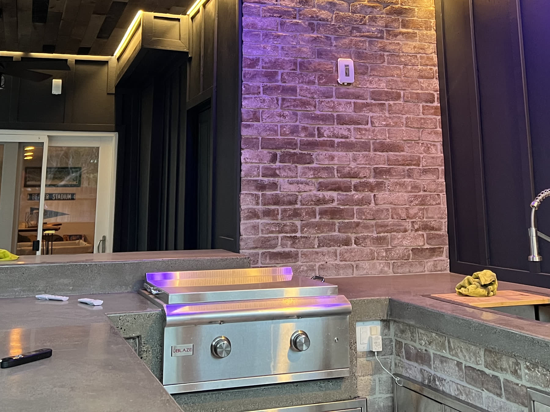 Outdoor kitchen, Orange County