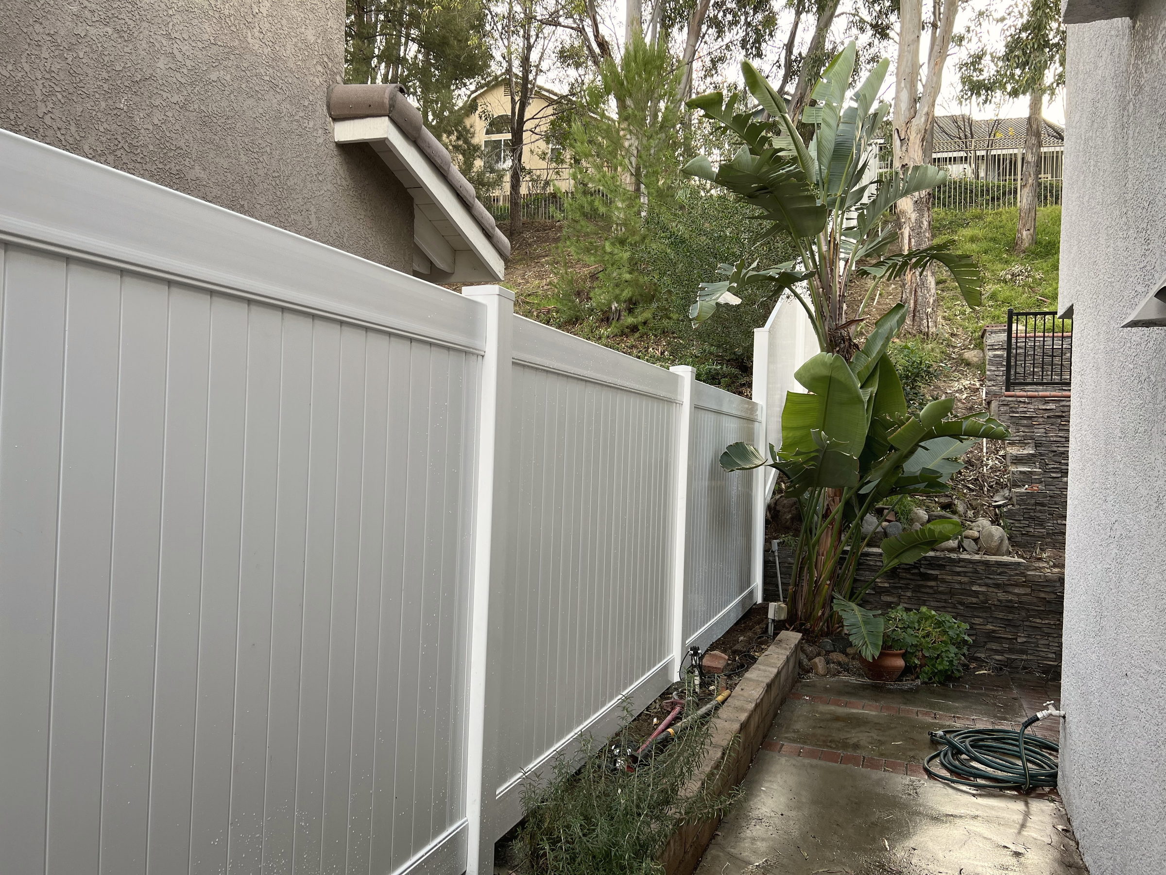 Gates, fences and walls, Orange County